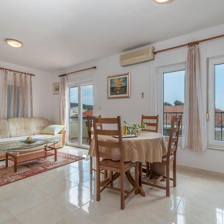 Apartman Dildo Appartement Trogir Buitenkant foto