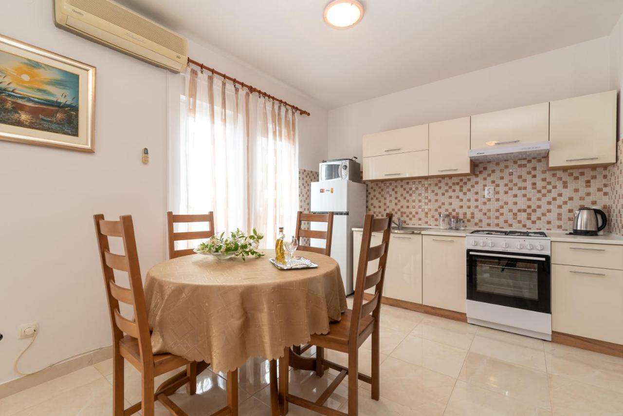 Apartman Dildo Appartement Trogir Buitenkant foto