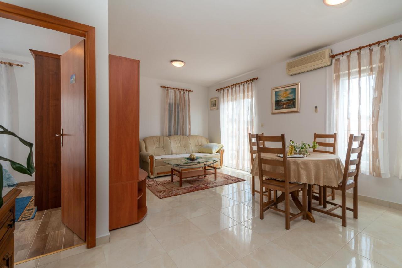 Apartman Dildo Appartement Trogir Buitenkant foto