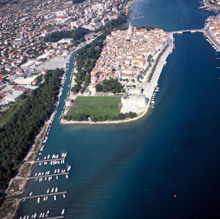 Apartman Dildo Appartement Trogir Buitenkant foto